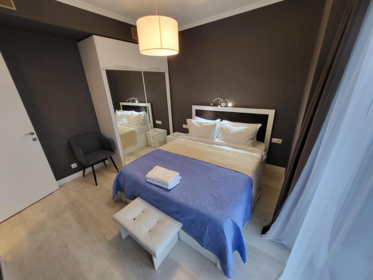Holiday Apartments Батуми Экстерьер фото