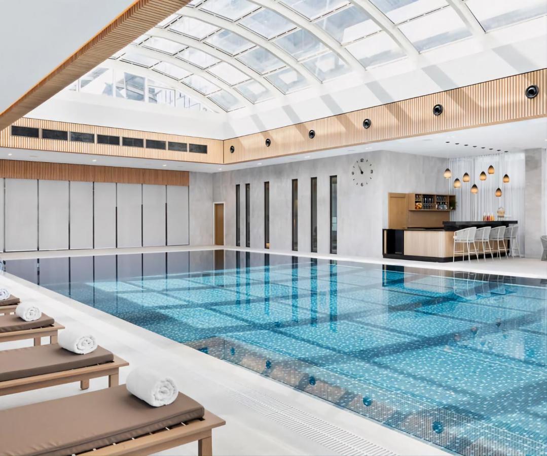 Holiday Apartments Батуми Экстерьер фото